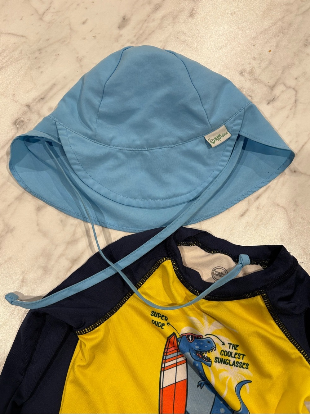 Wonder Nation Long Sleeve Dinosaur Swim Set with Light Blue Sun Hat- 3-6m - Picture 9 of 11